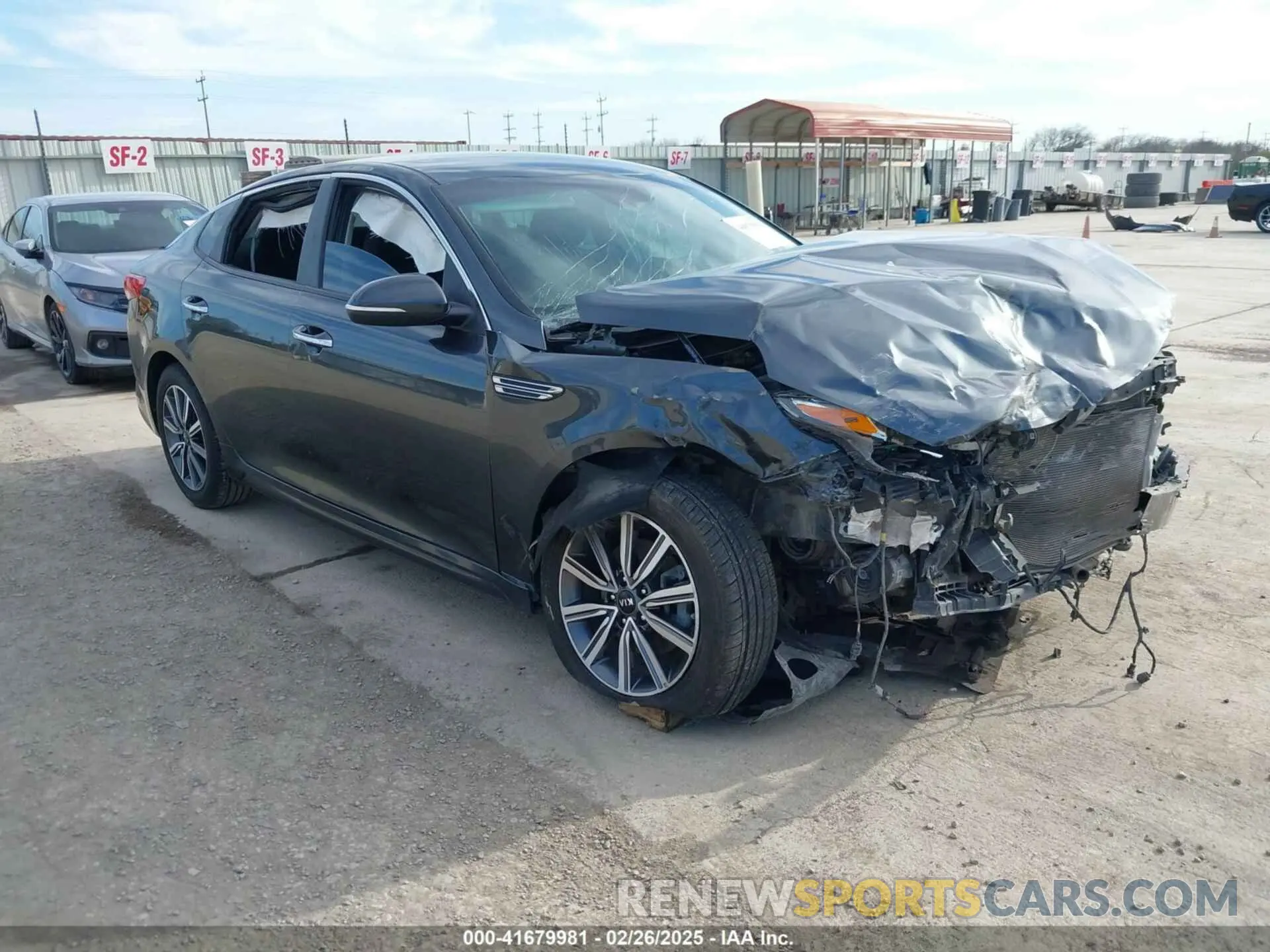 1 Photograph of a damaged car 5XXGT4L3XKG376676 KIA OPTIMA 2019