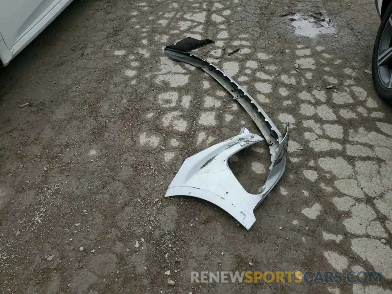 12 Photograph of a damaged car 5XXGT4L3XKG377567 KIA OPTIMA 2019