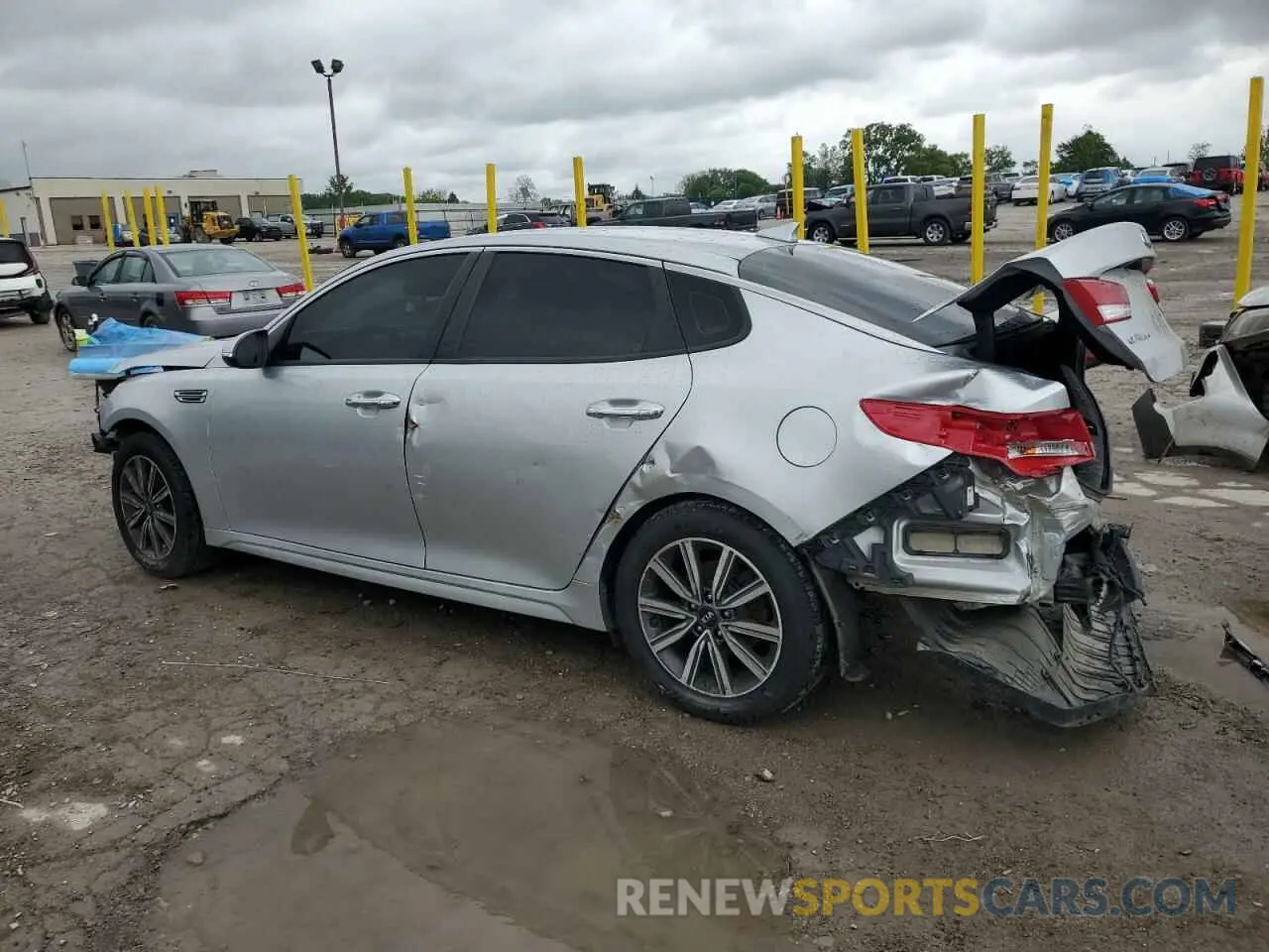 2 Photograph of a damaged car 5XXGT4L3XKG377567 KIA OPTIMA 2019