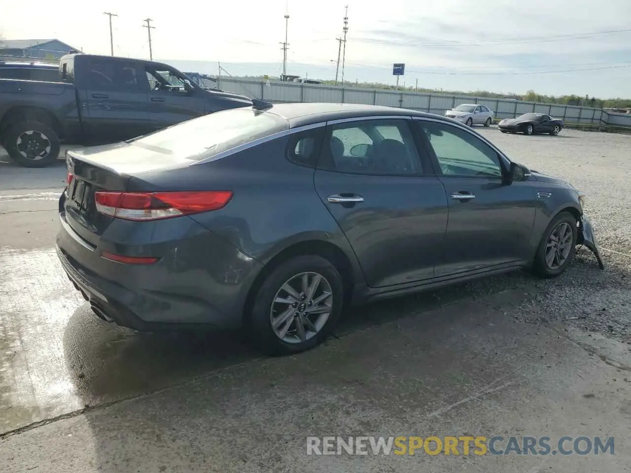 3 Photograph of a damaged car 5XXGT4L3XKG378380 KIA OPTIMA 2019