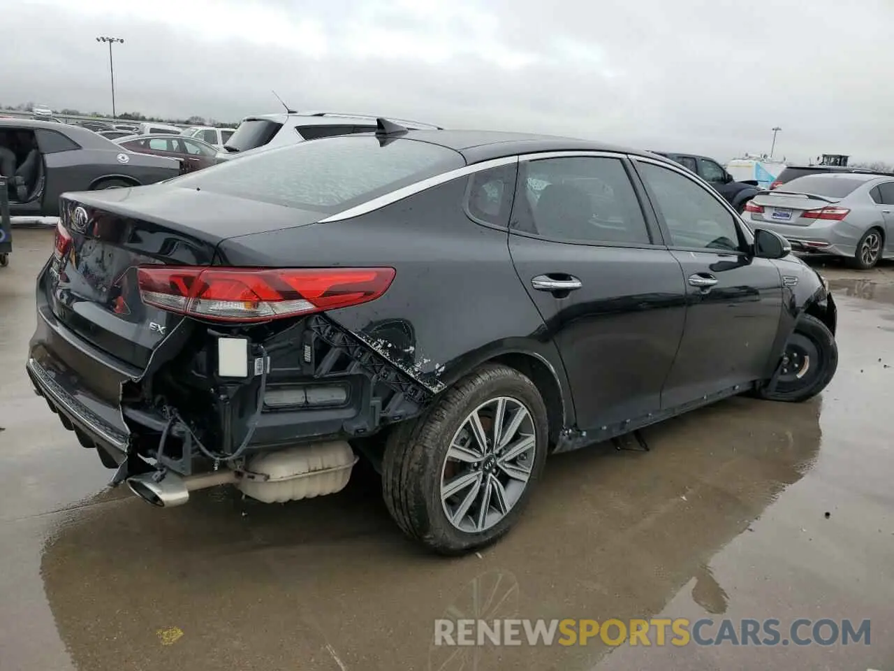 3 Photograph of a damaged car 5XXGU4L10KG304073 KIA OPTIMA 2019