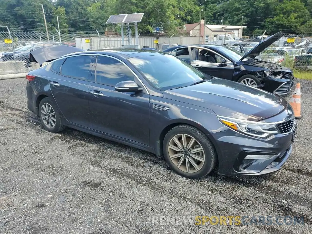 4 Photograph of a damaged car 5XXGU4L13KG310207 KIA OPTIMA 2019