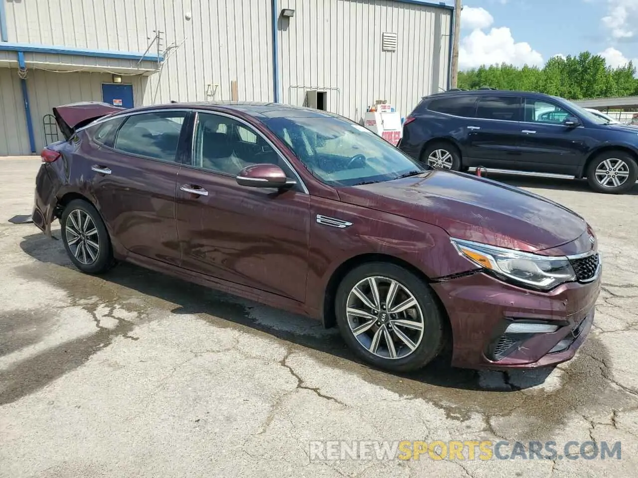 4 Photograph of a damaged car 5XXGU4L14KG311477 KIA OPTIMA 2019