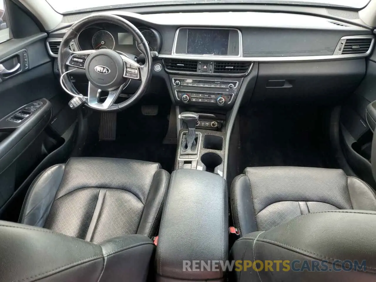8 Photograph of a damaged car 5XXGU4L14KG311477 KIA OPTIMA 2019