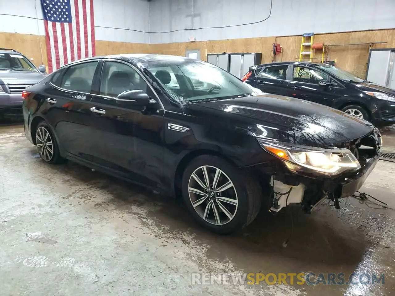 4 Photograph of a damaged car 5XXGU4L14KG315545 KIA OPTIMA 2019