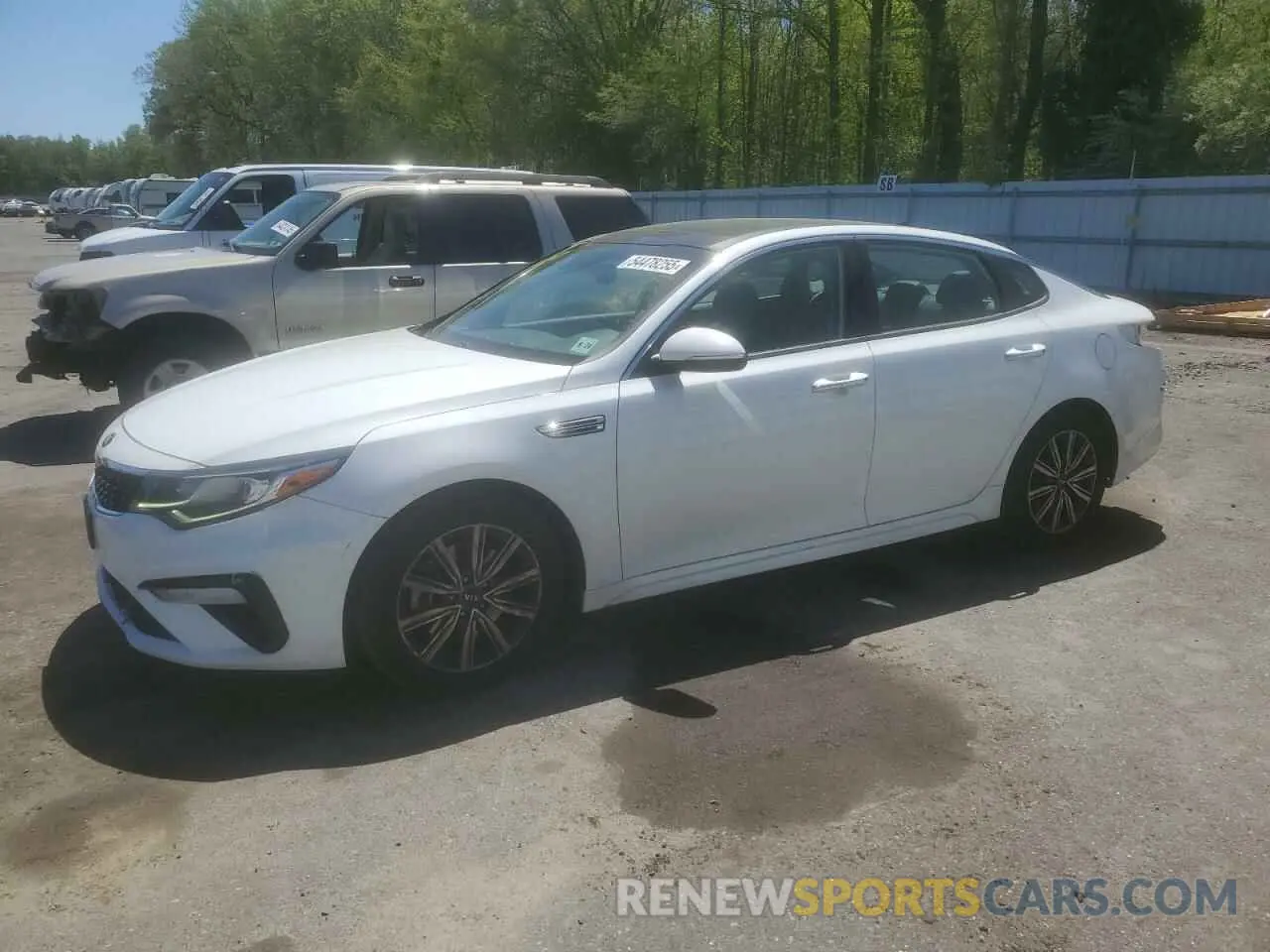 1 Photograph of a damaged car 5XXGU4L14KG368472 KIA OPTIMA 2019