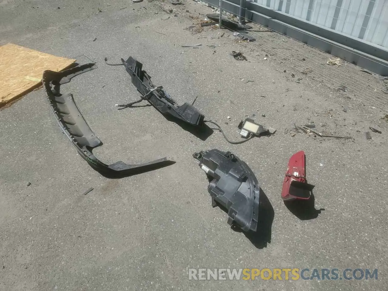 12 Photograph of a damaged car 5XXGU4L14KG368472 KIA OPTIMA 2019