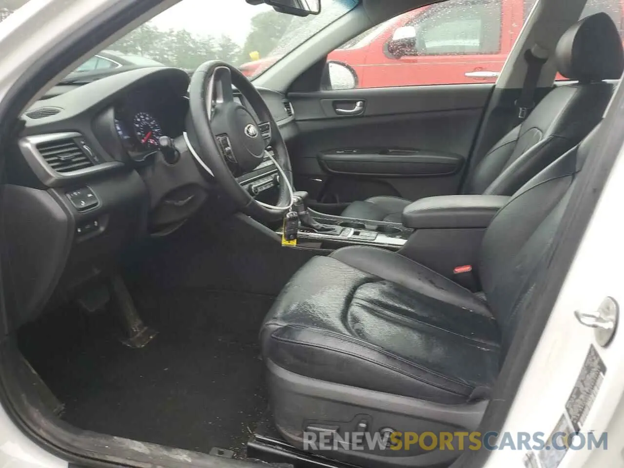 7 Photograph of a damaged car 5XXGU4L15KG330510 KIA OPTIMA 2019