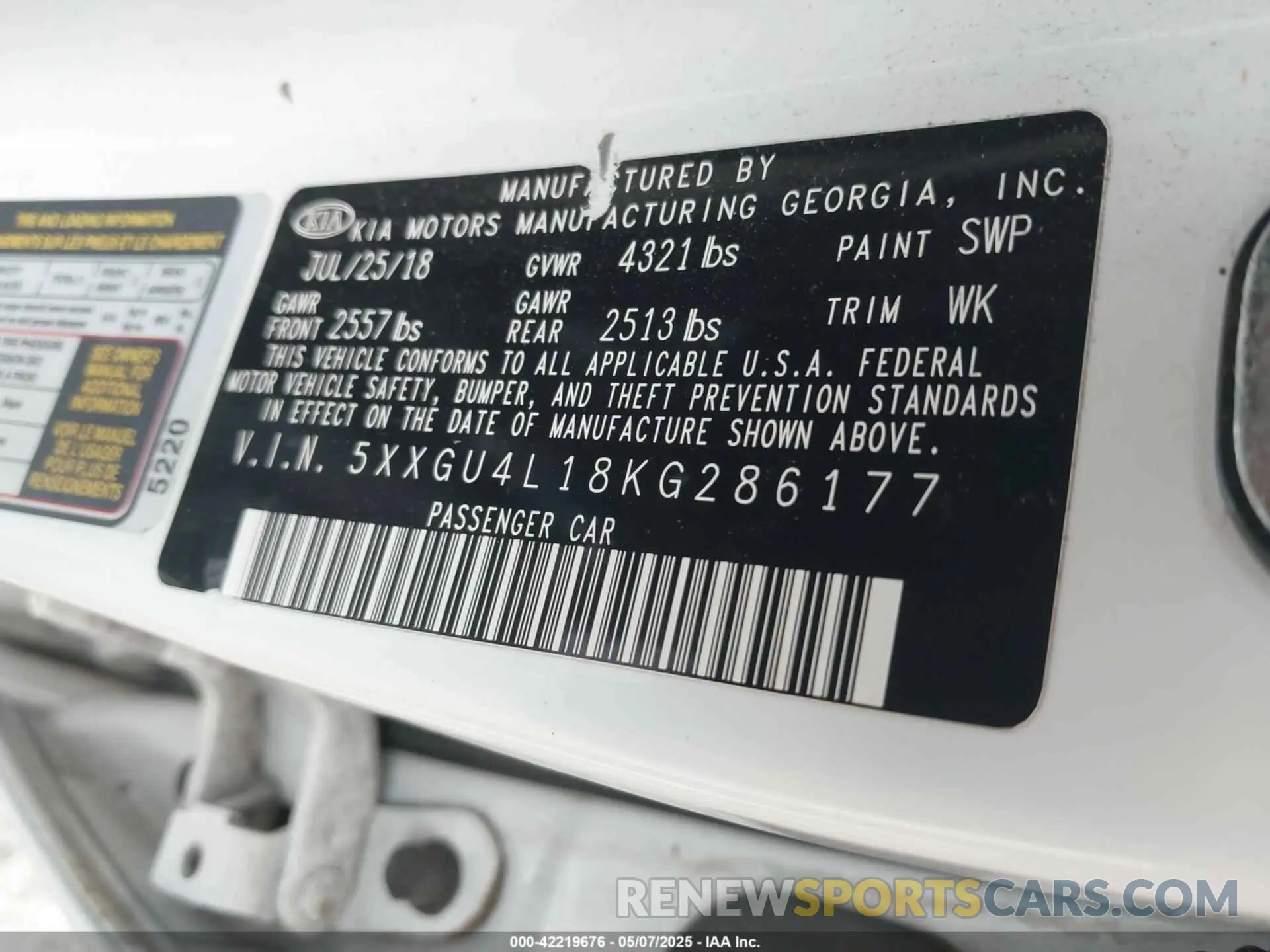9 Photograph of a damaged car 5XXGU4L18KG286177 KIA OPTIMA 2019