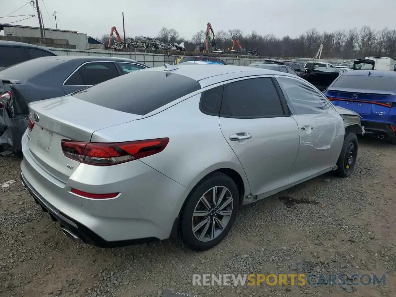 3 Photograph of a damaged car 5XXGU4L18KG343588 KIA OPTIMA 2019