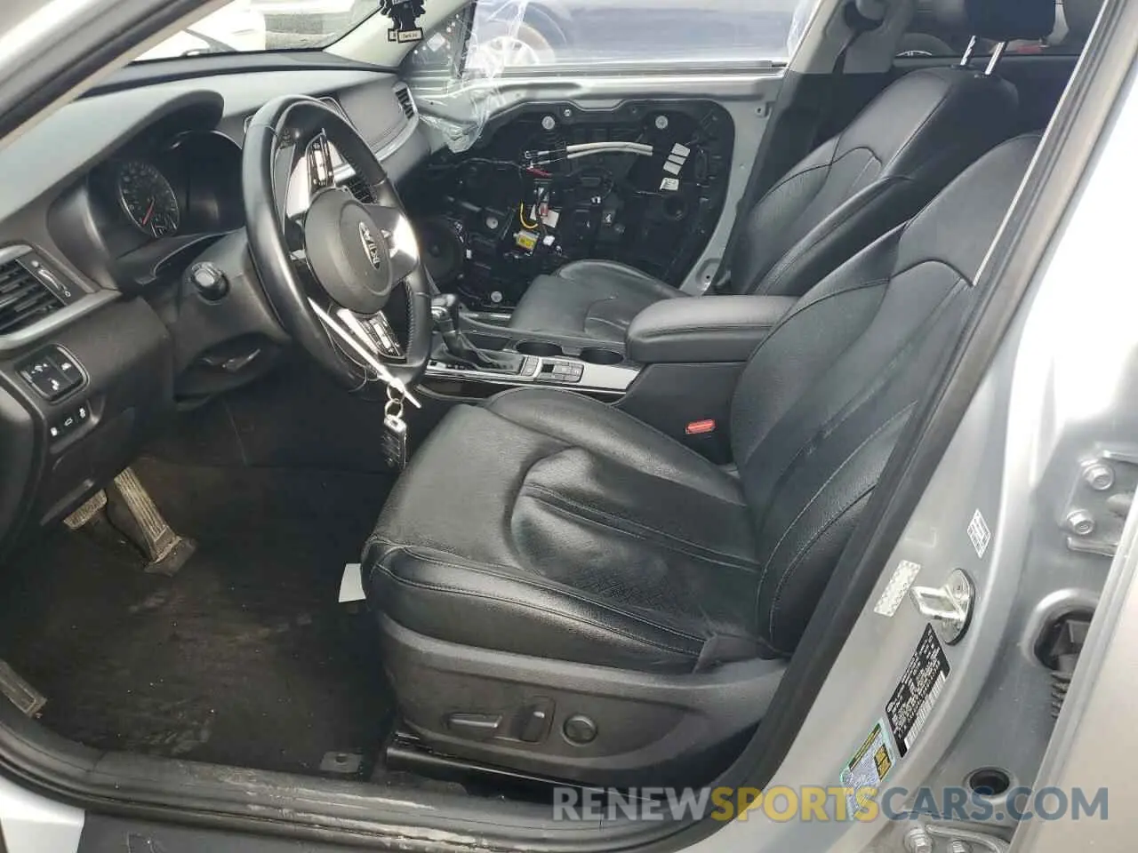 7 Photograph of a damaged car 5XXGU4L18KG343588 KIA OPTIMA 2019