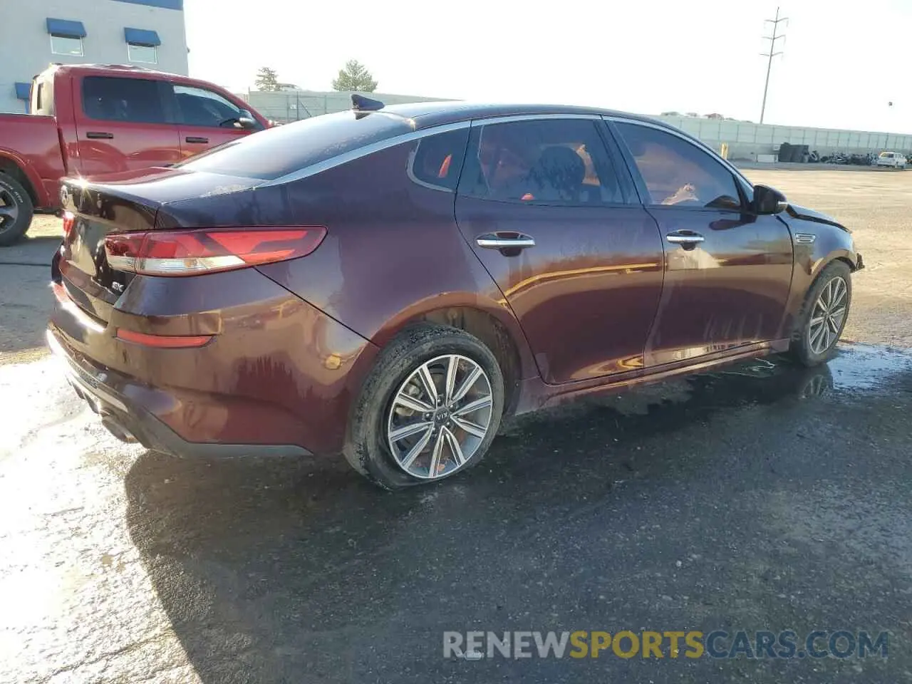 3 Photograph of a damaged car 5XXGU4L19KG318361 KIA OPTIMA 2019