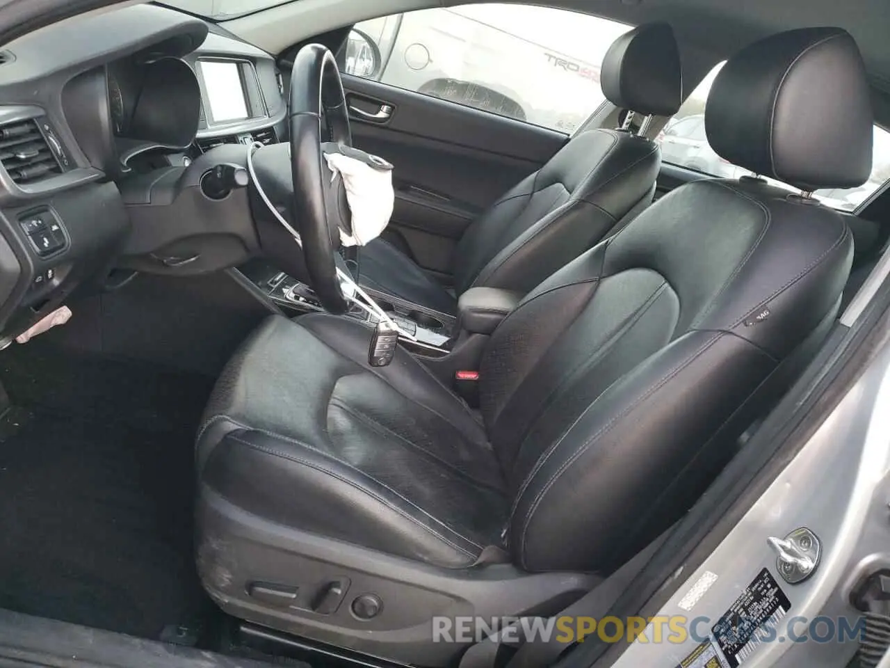 7 Photograph of a damaged car 5XXGU4L19KG368113 KIA OPTIMA 2019