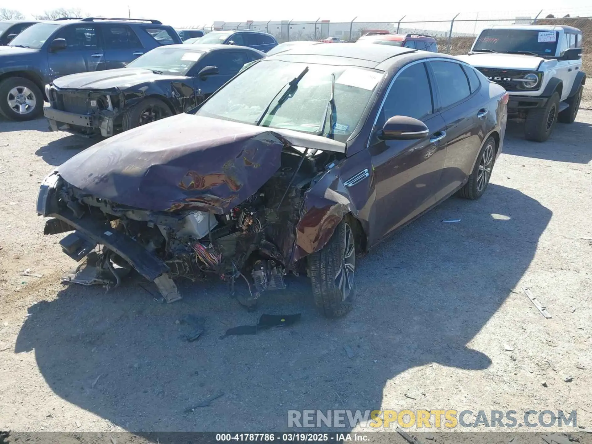 2 Photograph of a damaged car 5XXGU4L1XKG342572 KIA OPTIMA 2019