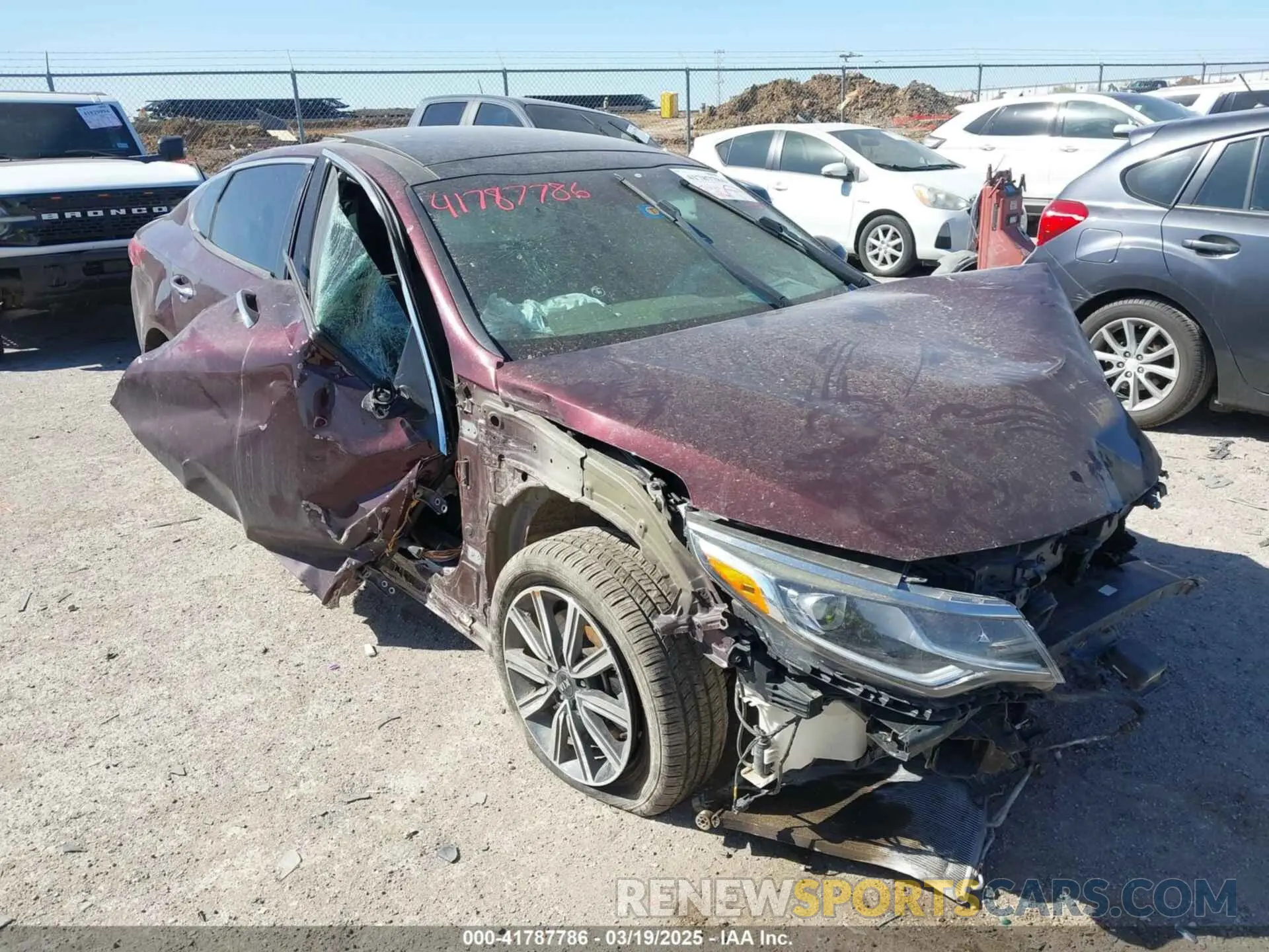 6 Photograph of a damaged car 5XXGU4L1XKG342572 KIA OPTIMA 2019