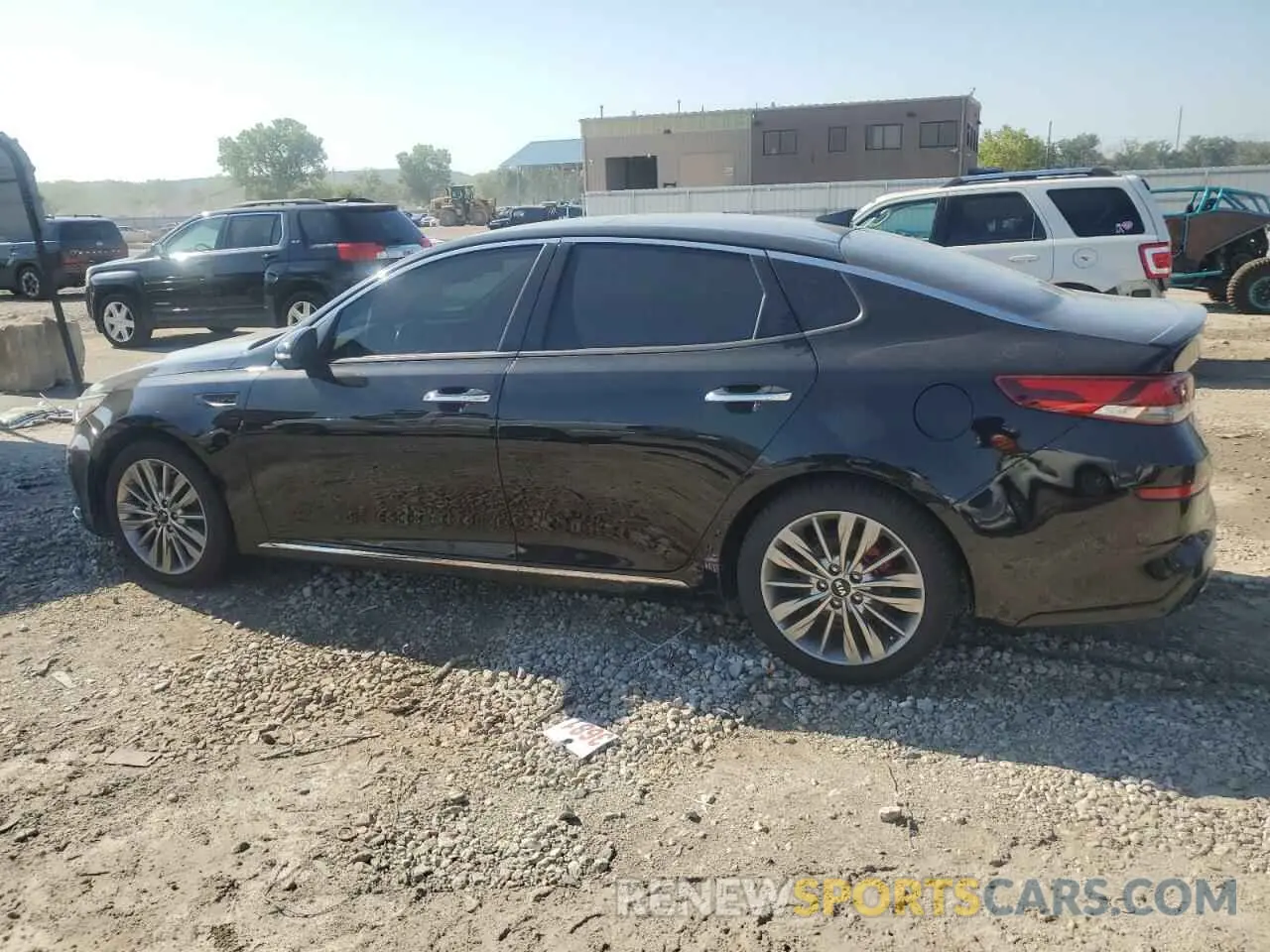 2 Photograph of a damaged car 5XXGV4L20KG313832 KIA OPTIMA 2019
