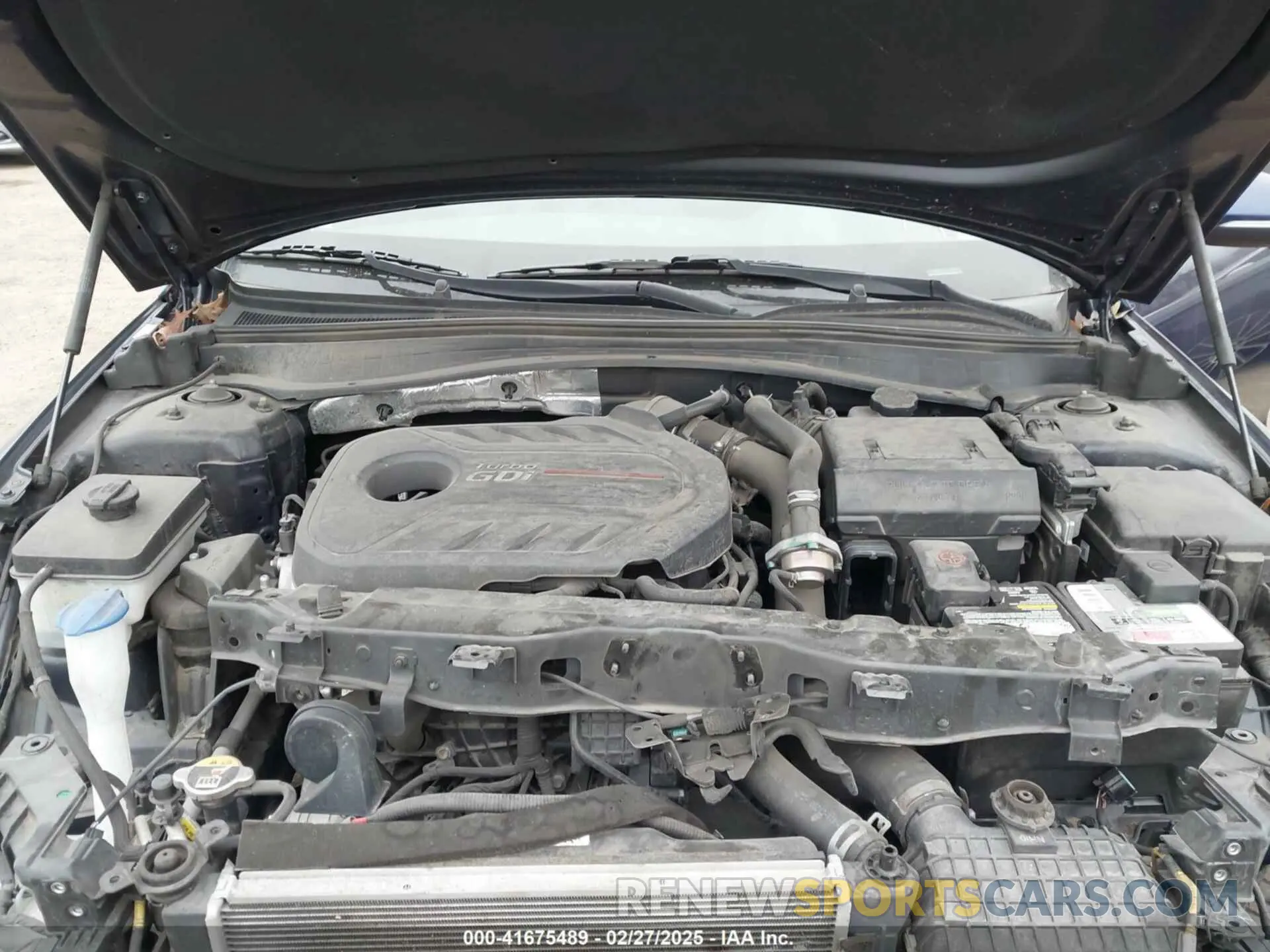 10 Photograph of a damaged car 5XXGV4L20KG314799 KIA OPTIMA 2019