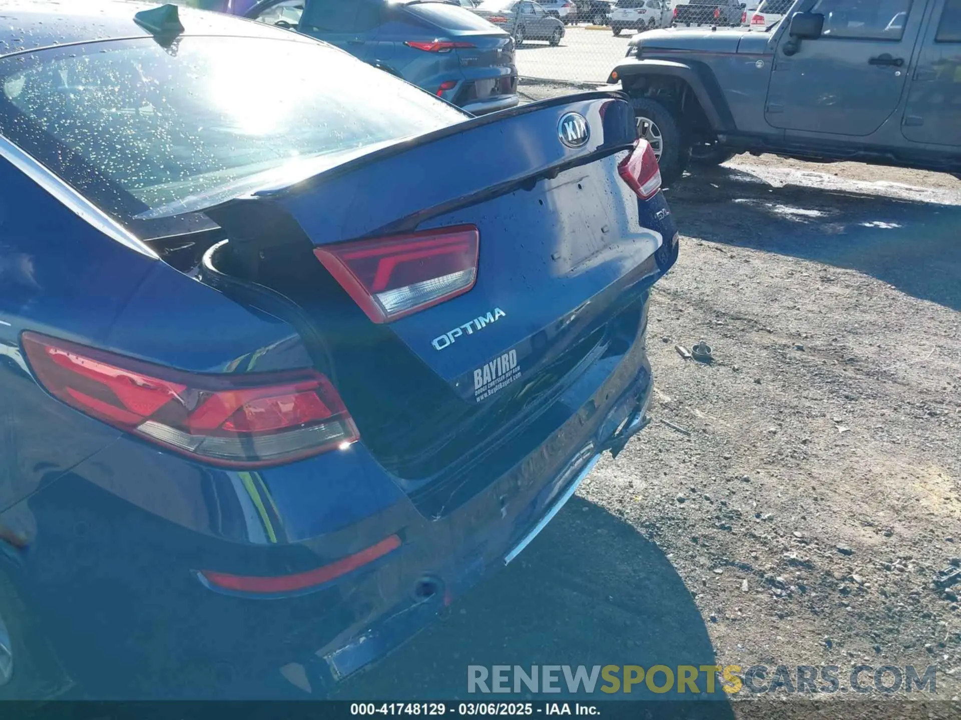 6 Photograph of a damaged car 5XXGV4L21KG306632 KIA OPTIMA 2019