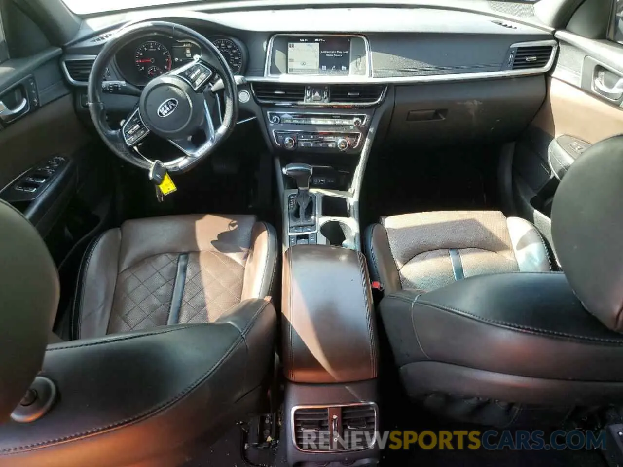 8 Photograph of a damaged car 5XXGV4L23KG319608 KIA OPTIMA 2019