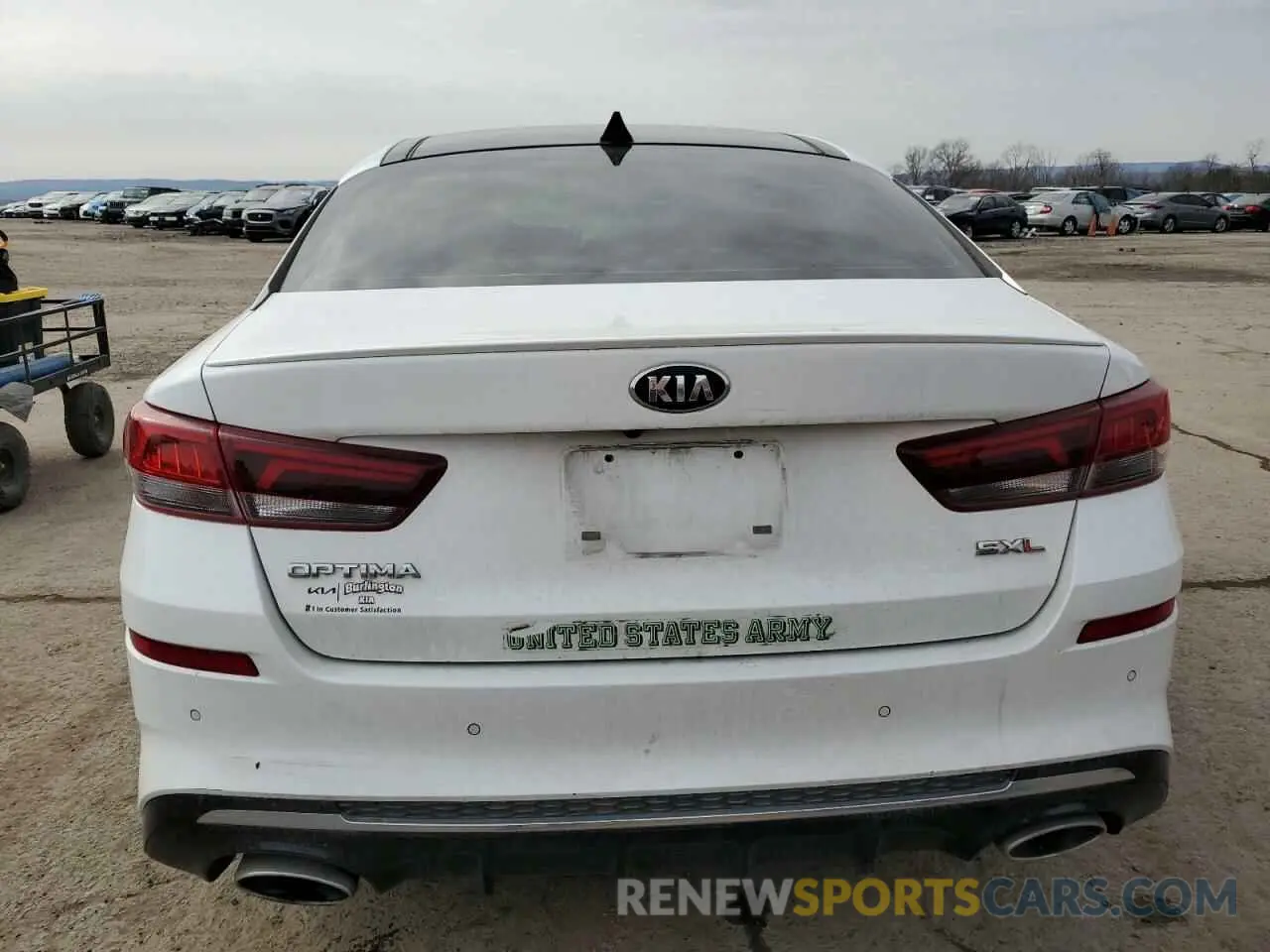 6 Photograph of a damaged car 5XXGV4L28KG325226 KIA OPTIMA 2019