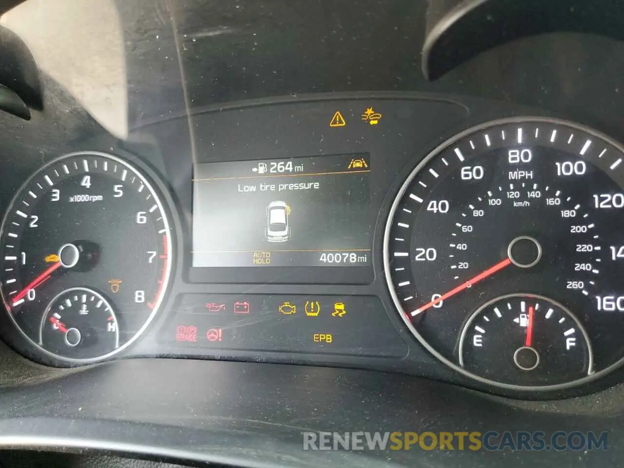 9 Photograph of a damaged car 5XXGV4L2XKG330038 KIA OPTIMA 2019
