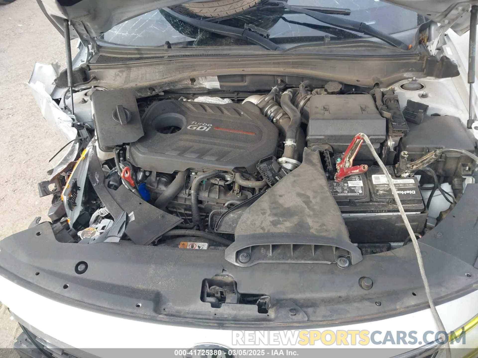10 Photograph of a damaged car 5XXGW4L24KG290679 KIA OPTIMA 2019
