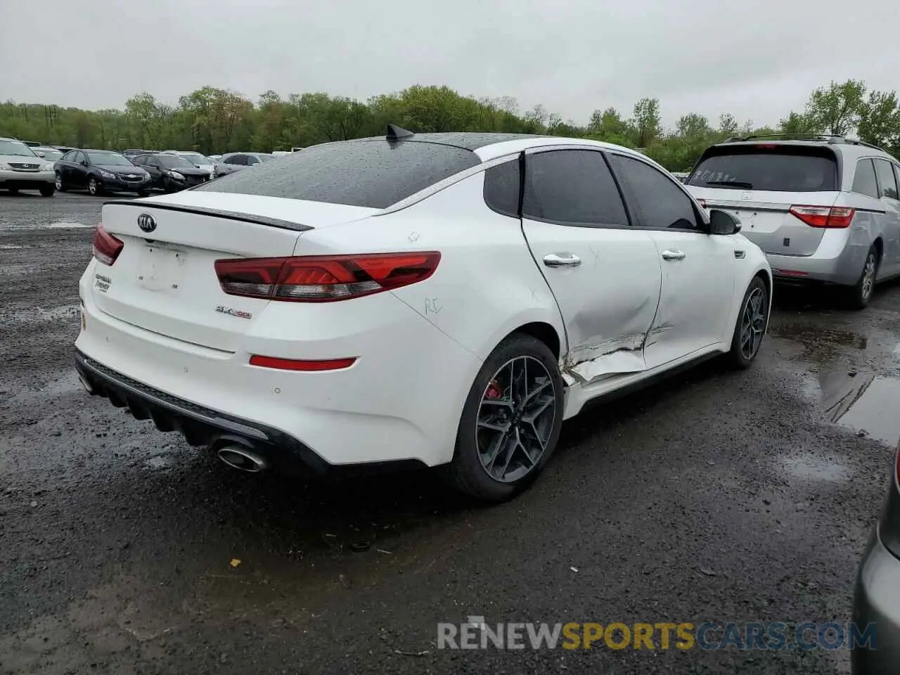 3 Photograph of a damaged car 5XXGW4L24KG378731 KIA OPTIMA 2019