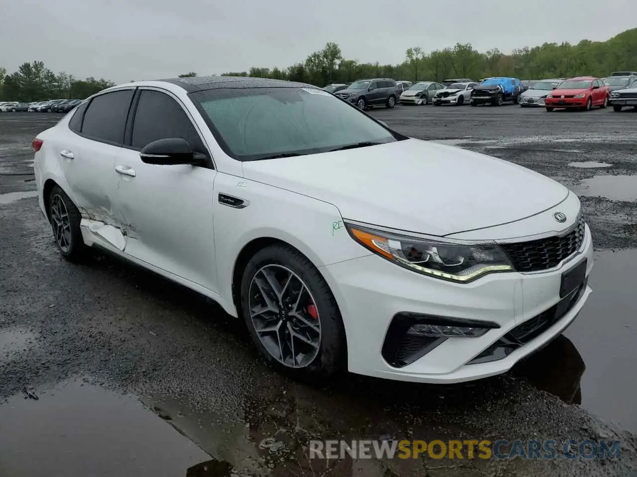 4 Photograph of a damaged car 5XXGW4L24KG378731 KIA OPTIMA 2019