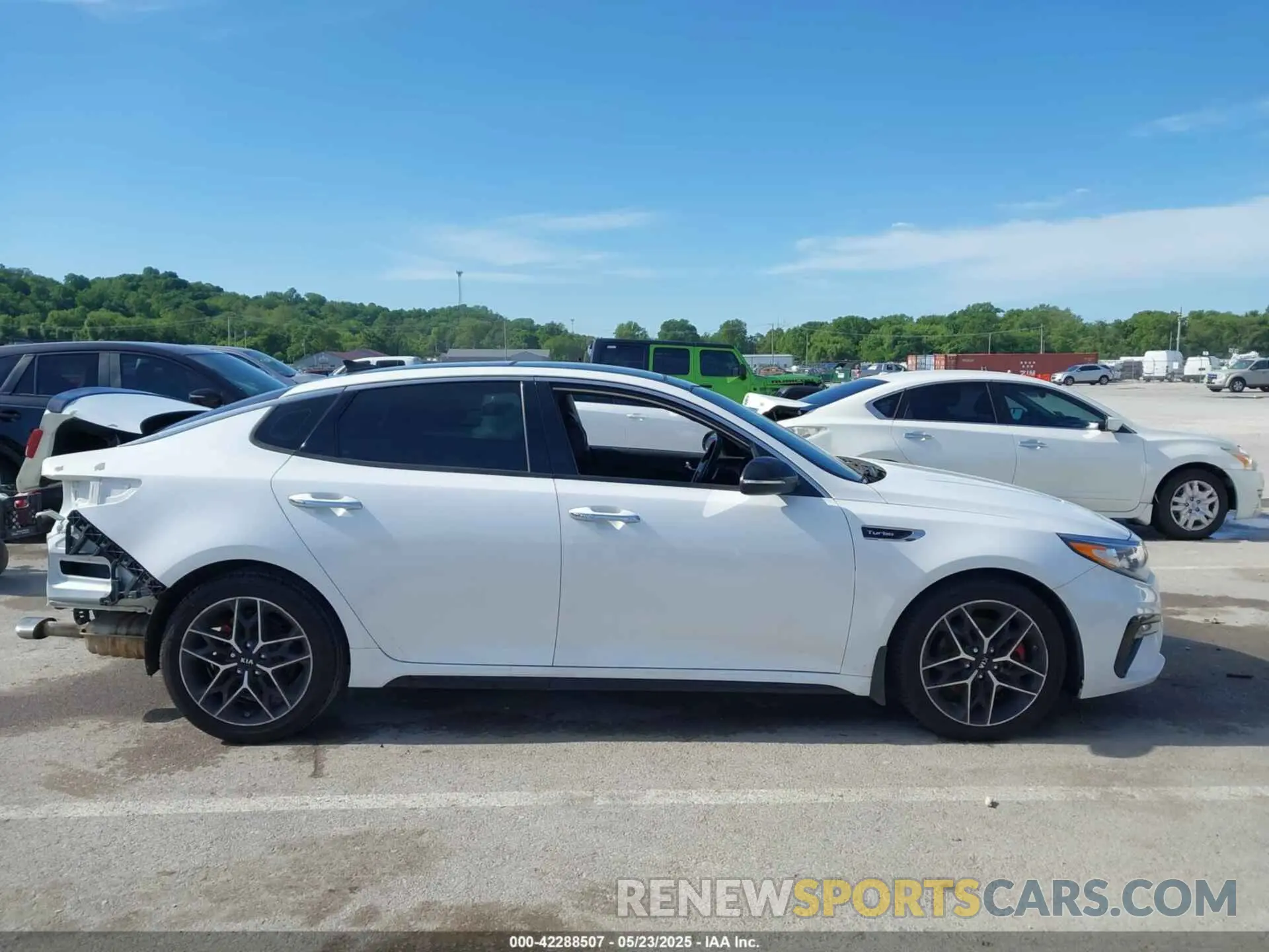 14 Photograph of a damaged car 5XXGW4L2XKG361934 KIA OPTIMA 2019