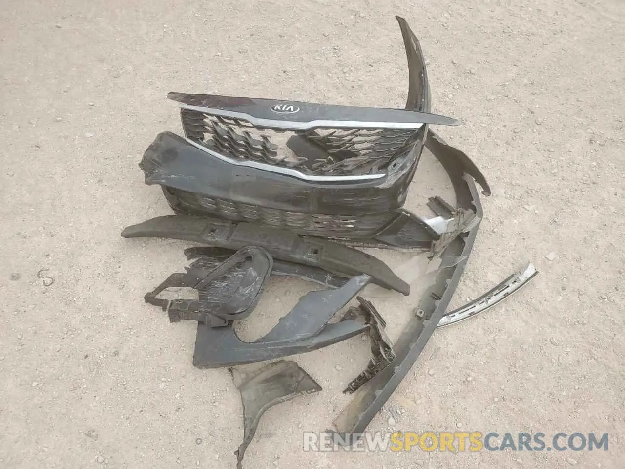 14 Photograph of a damaged car 5XXGT4L30LG388627 KIA OPTIMA 2020