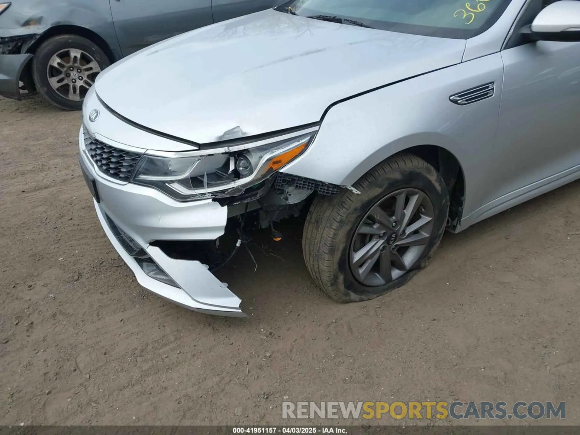 6 Photograph of a damaged car 5XXGT4L30LG392371 KIA OPTIMA 2020