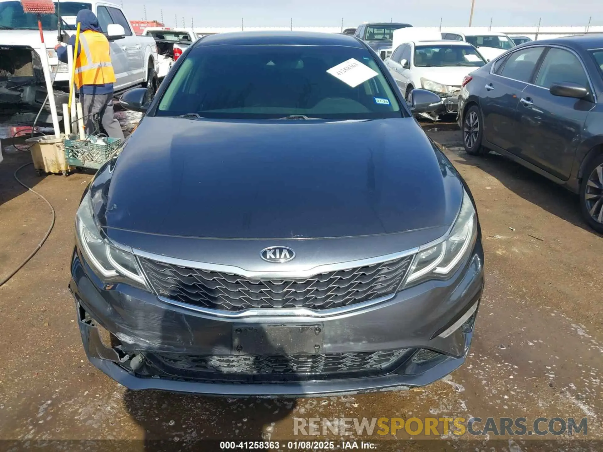 12 Photograph of a damaged car 5XXGT4L30LG393181 KIA OPTIMA 2020