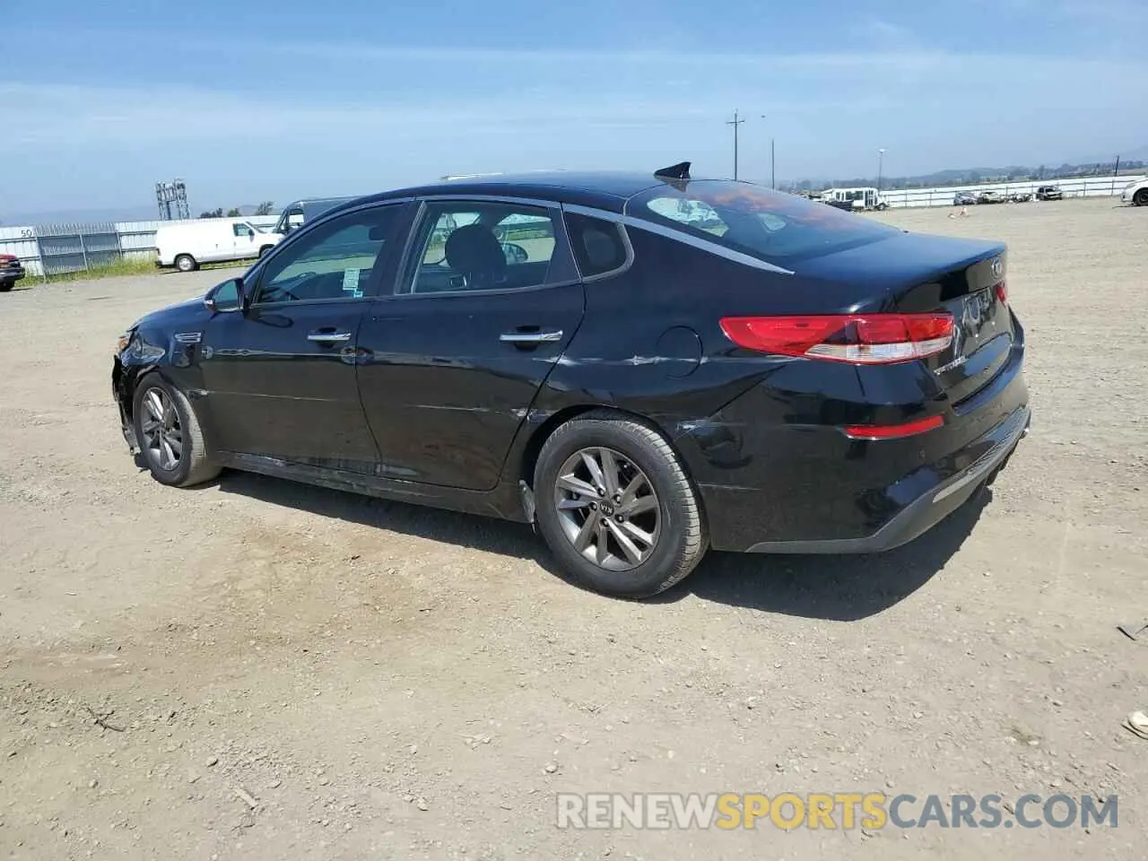 2 Photograph of a damaged car 5XXGT4L30LG393424 KIA OPTIMA 2020