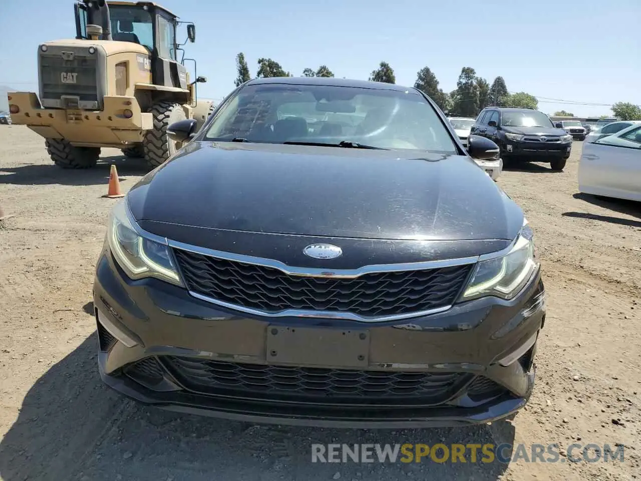 5 Photograph of a damaged car 5XXGT4L30LG393424 KIA OPTIMA 2020