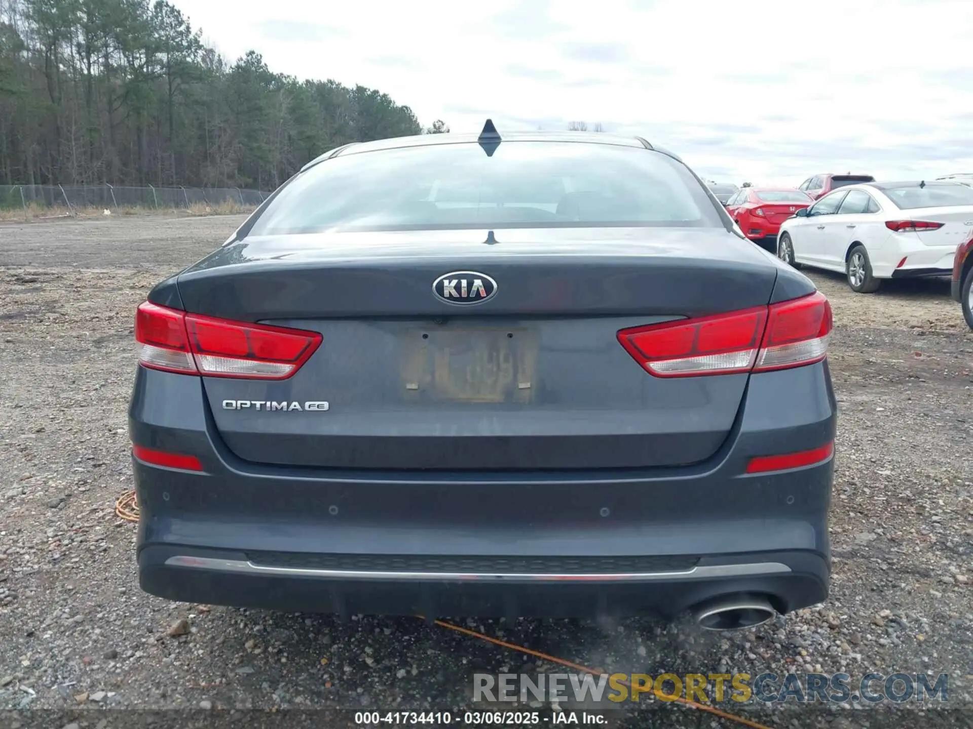 16 Photograph of a damaged car 5XXGT4L30LG393598 KIA OPTIMA 2020