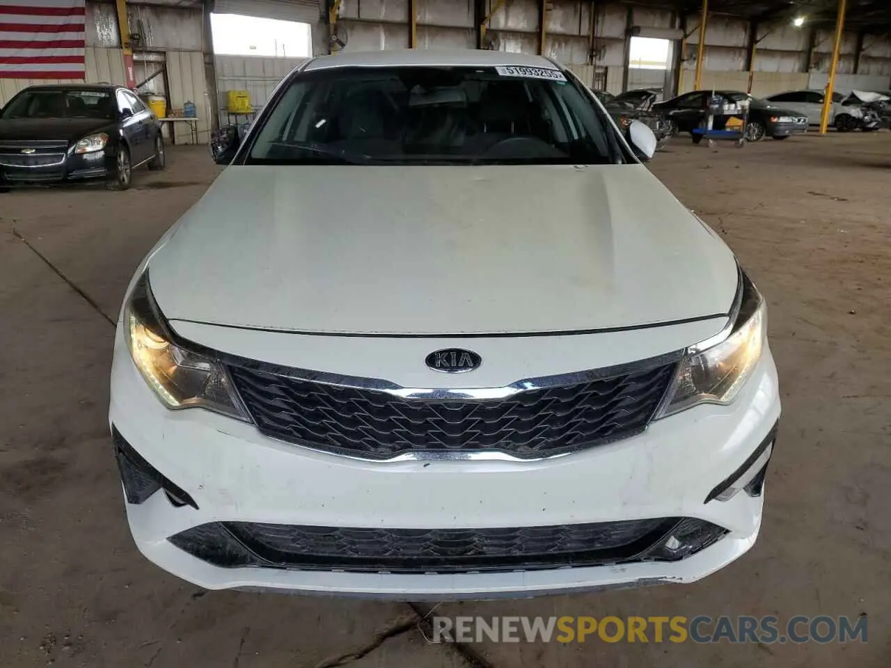 5 Photograph of a damaged car 5XXGT4L30LG397571 KIA OPTIMA 2020