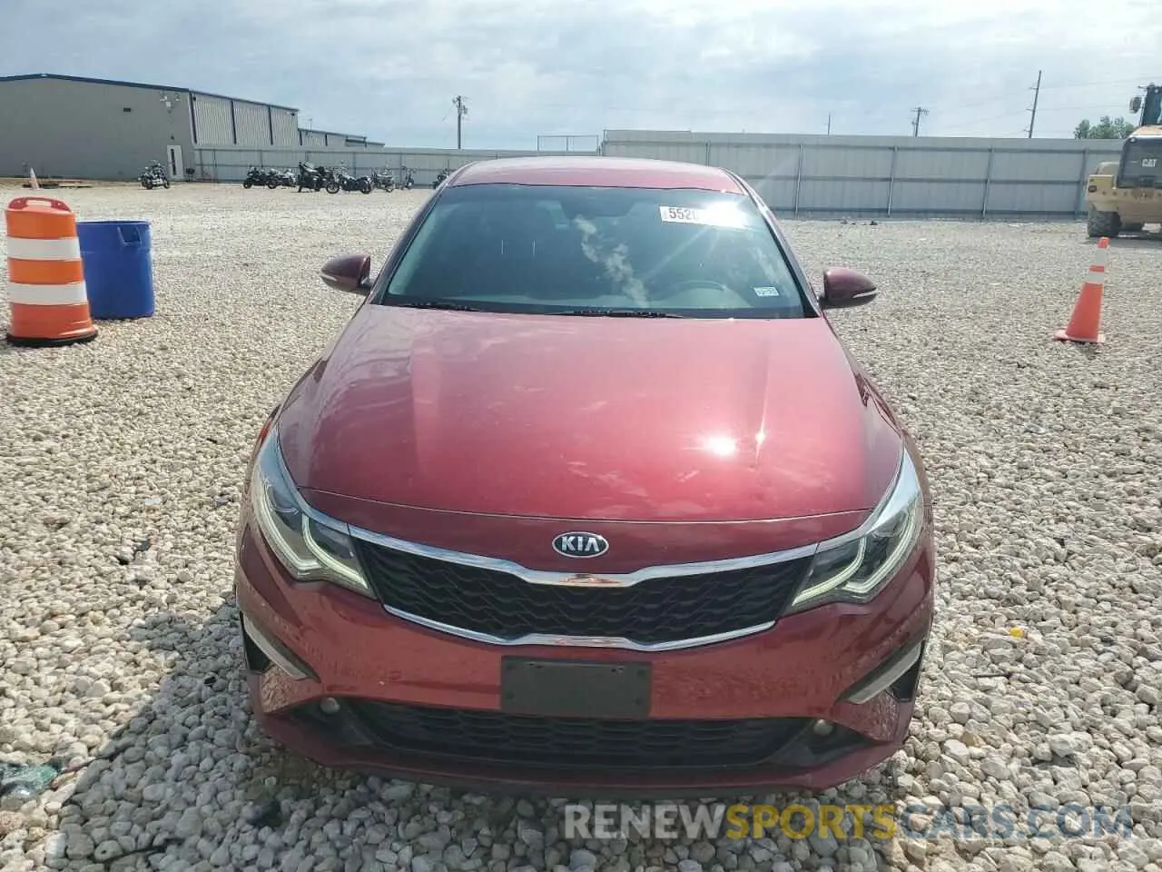 5 Photograph of a damaged car 5XXGT4L30LG405815 KIA OPTIMA 2020