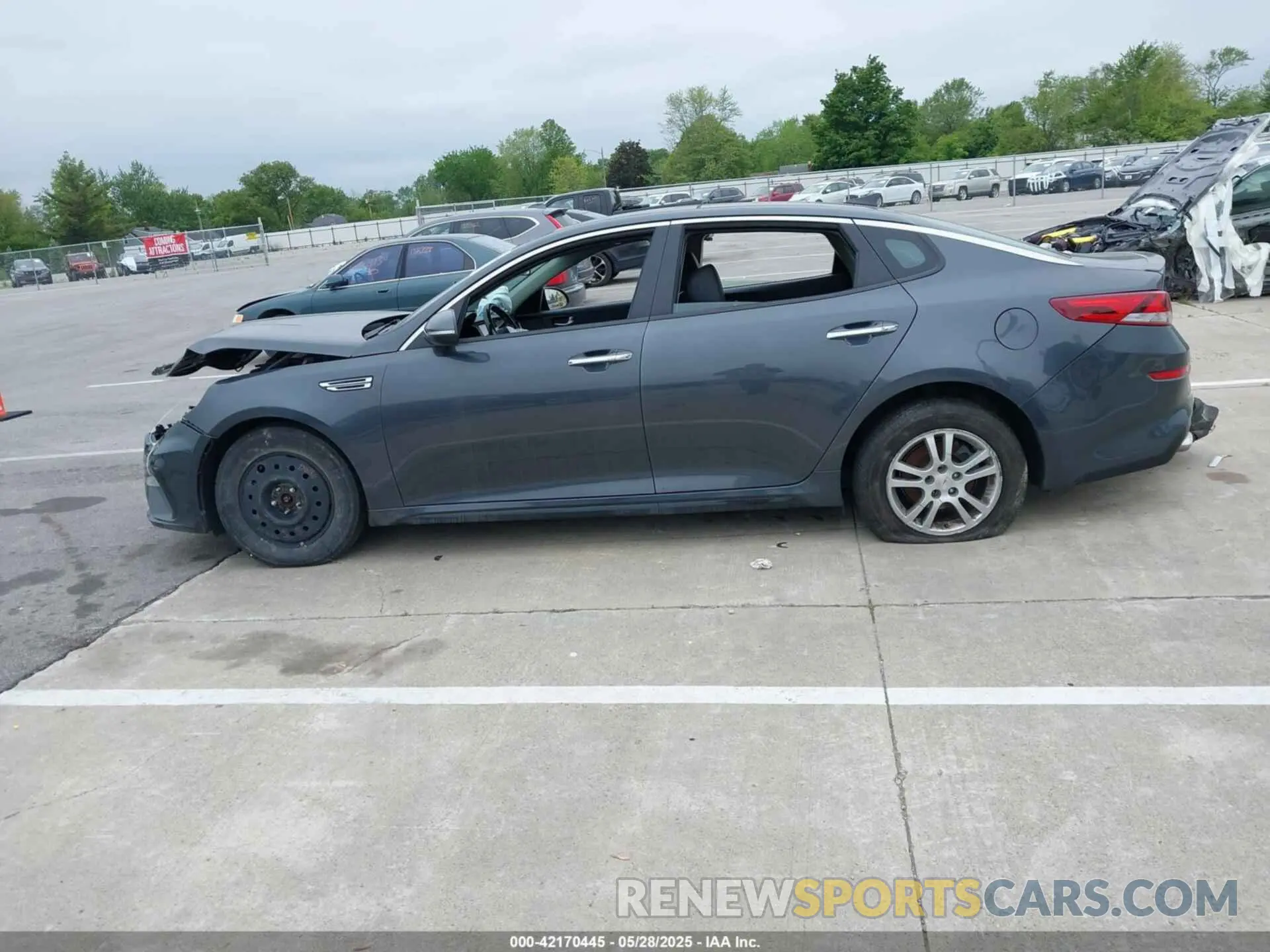 14 Photograph of a damaged car 5XXGT4L30LG410027 KIA OPTIMA 2020