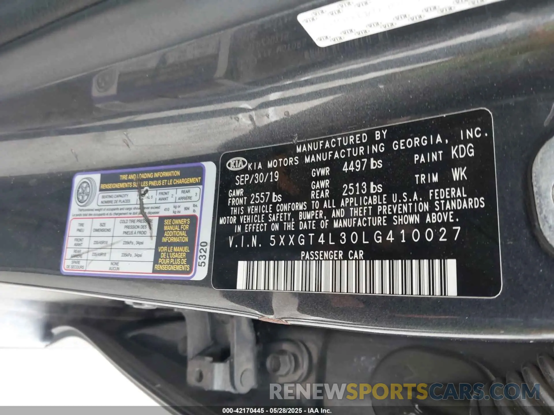 9 Photograph of a damaged car 5XXGT4L30LG410027 KIA OPTIMA 2020