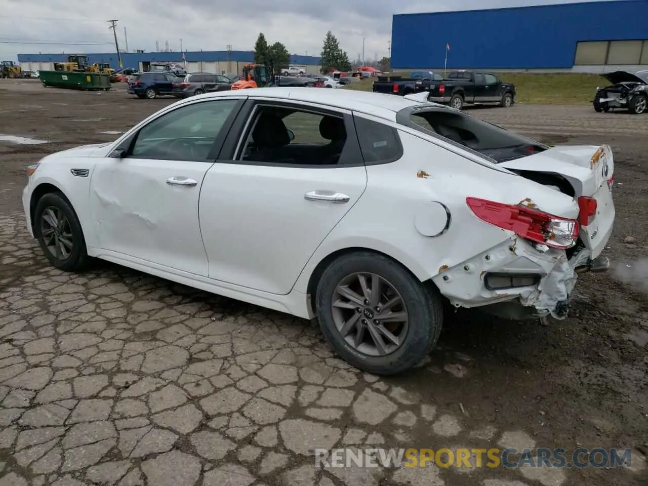 3 Photograph of a damaged car 5XXGT4L30LG425076 KIA OPTIMA 2020
