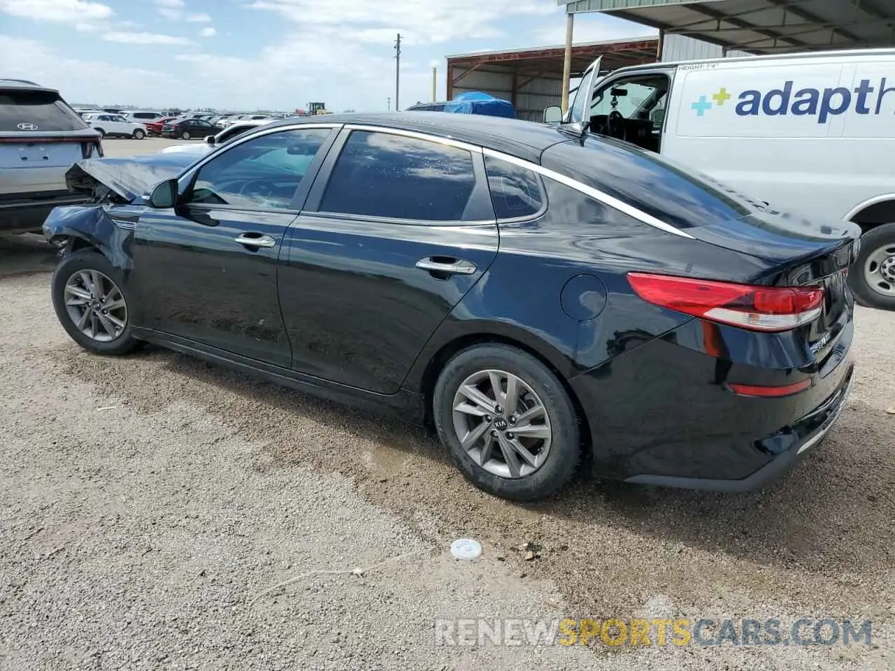 2 Photograph of a damaged car 5XXGT4L30LG438555 KIA OPTIMA 2020