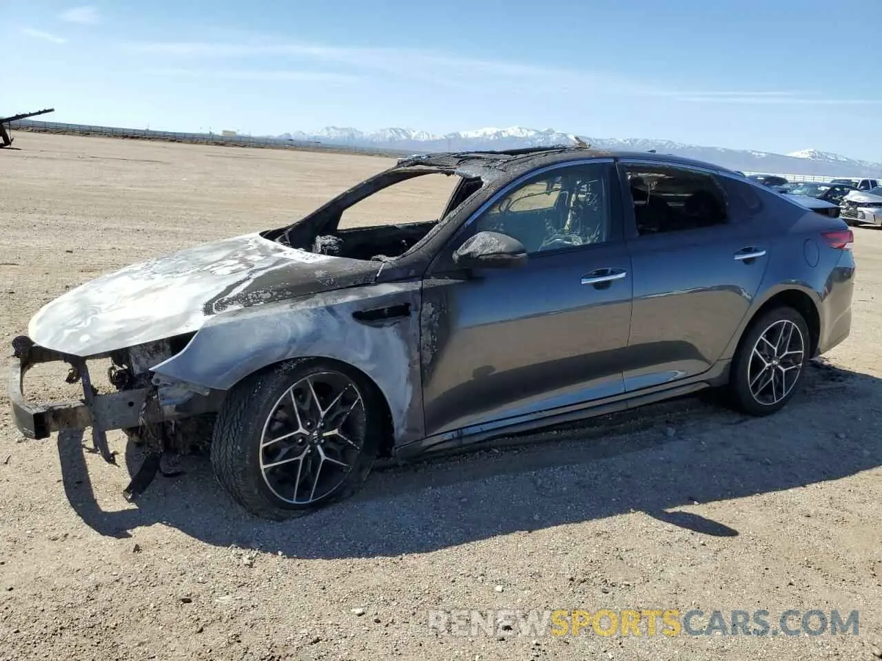 1 Photograph of a damaged car 5XXGT4L30LG438913 KIA OPTIMA 2020
