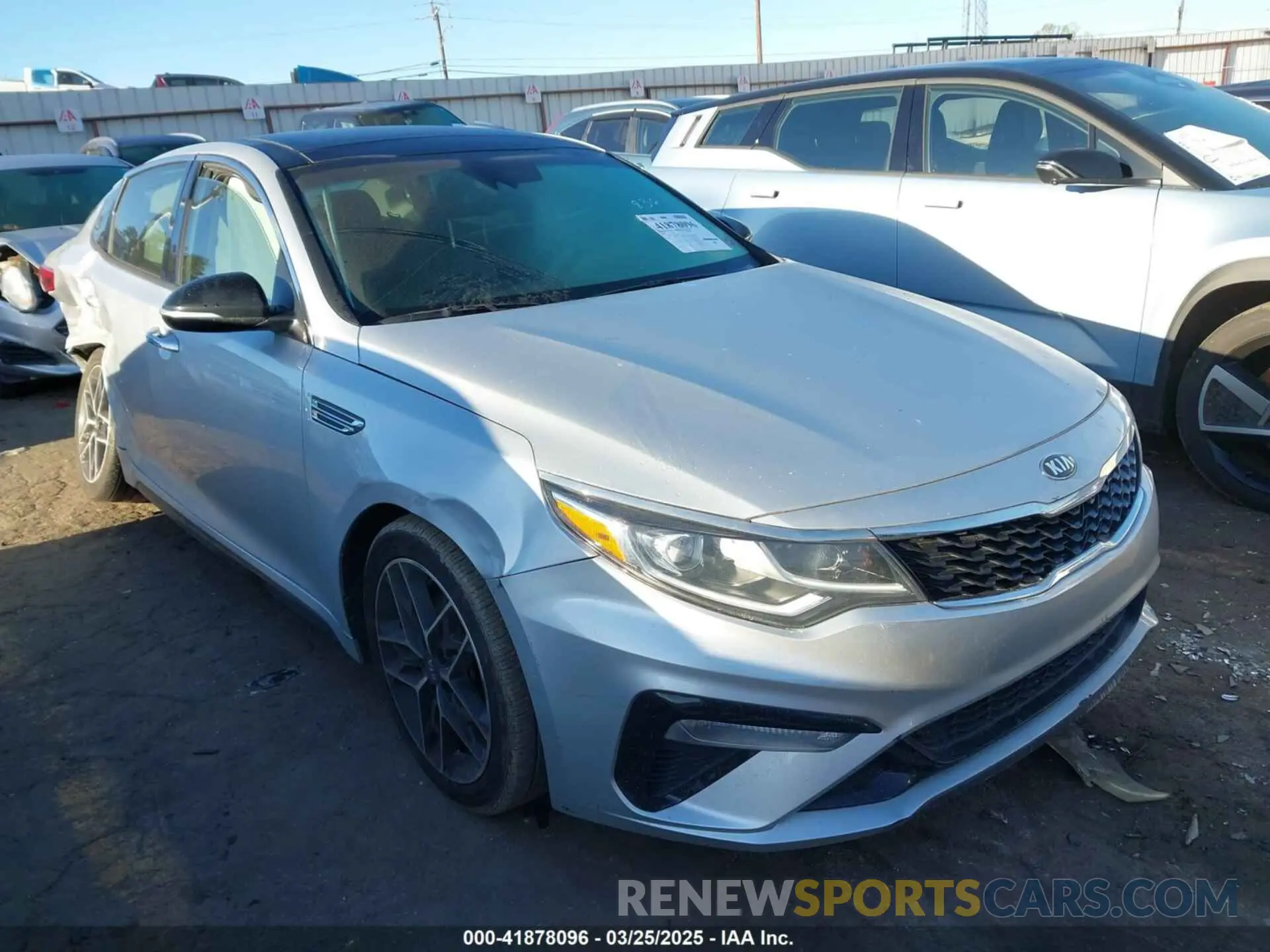 1 Photograph of a damaged car 5XXGT4L30LG440046 KIA OPTIMA 2020