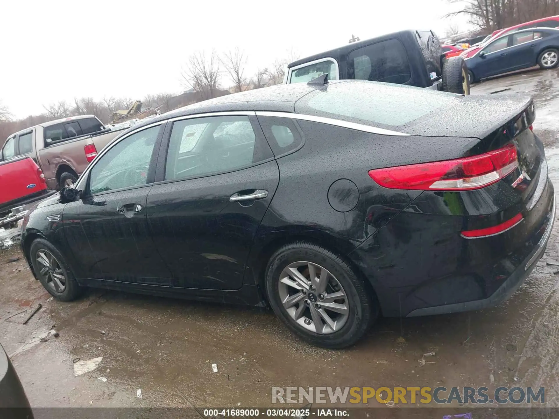13 Photograph of a damaged car 5XXGT4L30LG443030 KIA OPTIMA 2020