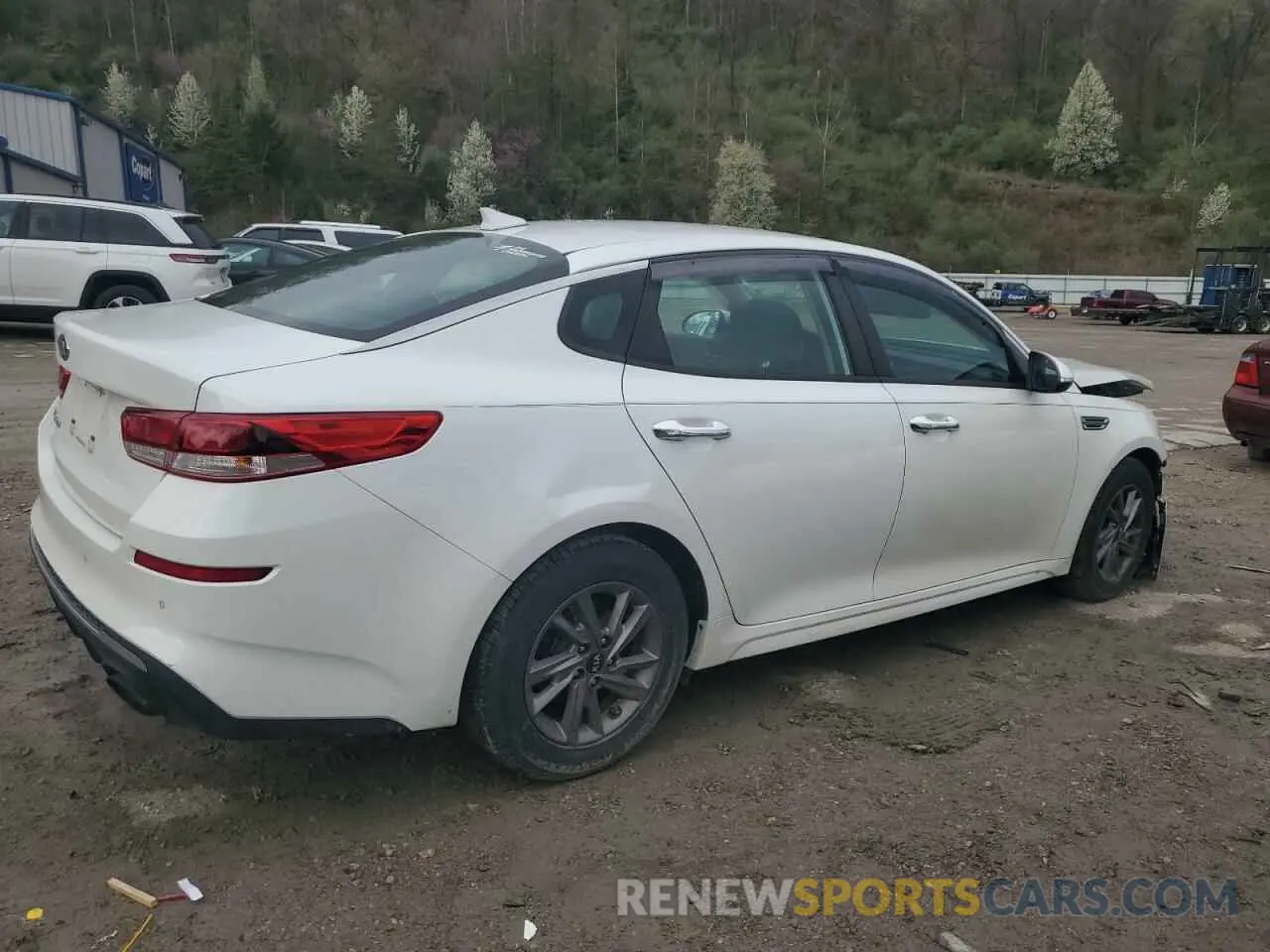 3 Photograph of a damaged car 5XXGT4L30LG446560 KIA OPTIMA 2020