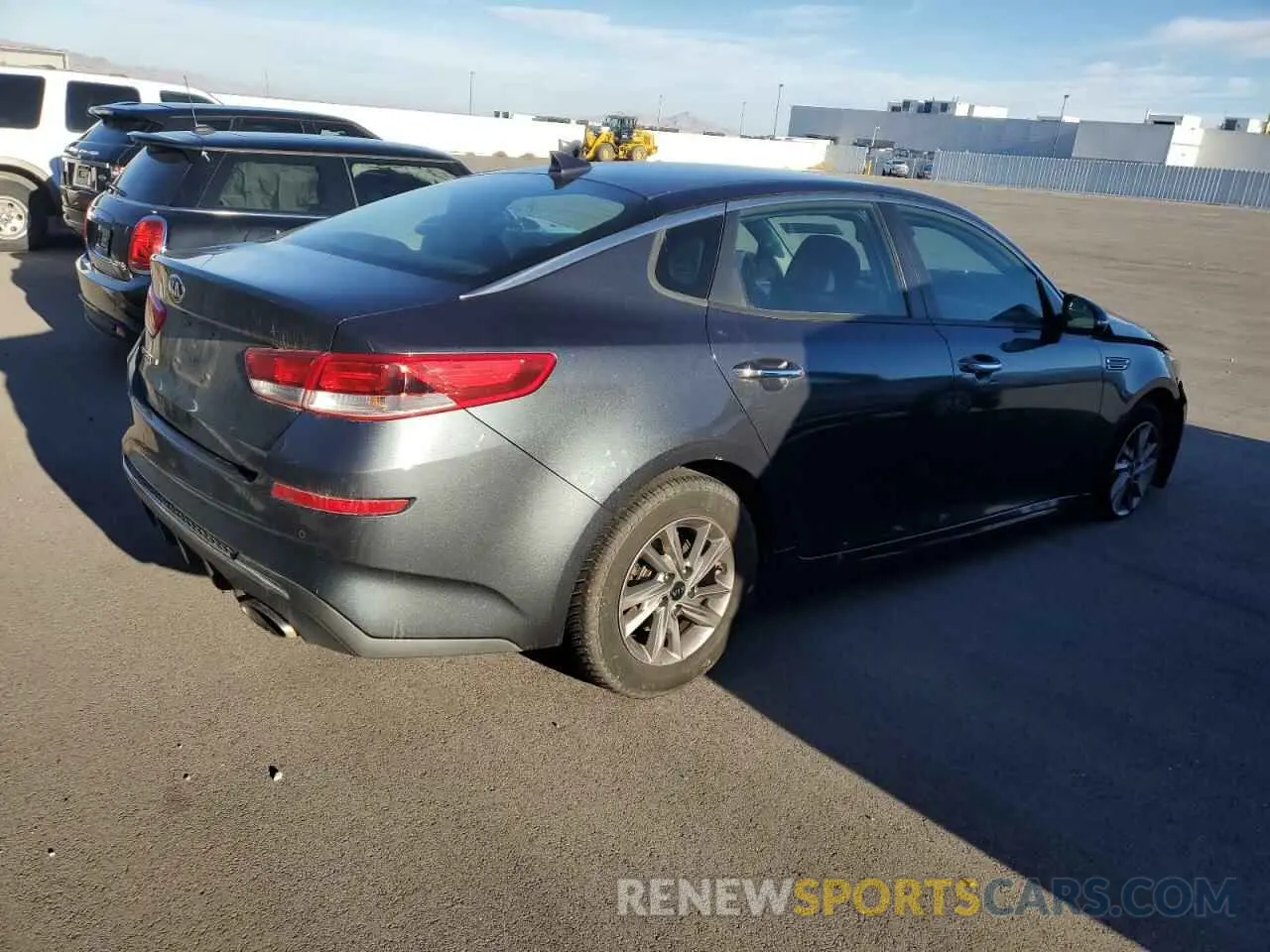 3 Photograph of a damaged car 5XXGT4L31LG289091 KIA OPTIMA 2020