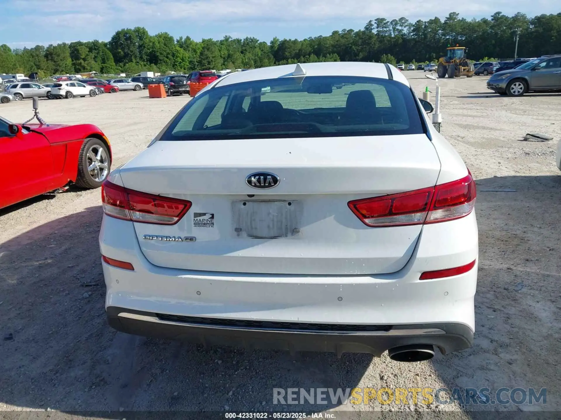 16 Photograph of a damaged car 5XXGT4L31LG380634 KIA OPTIMA 2020
