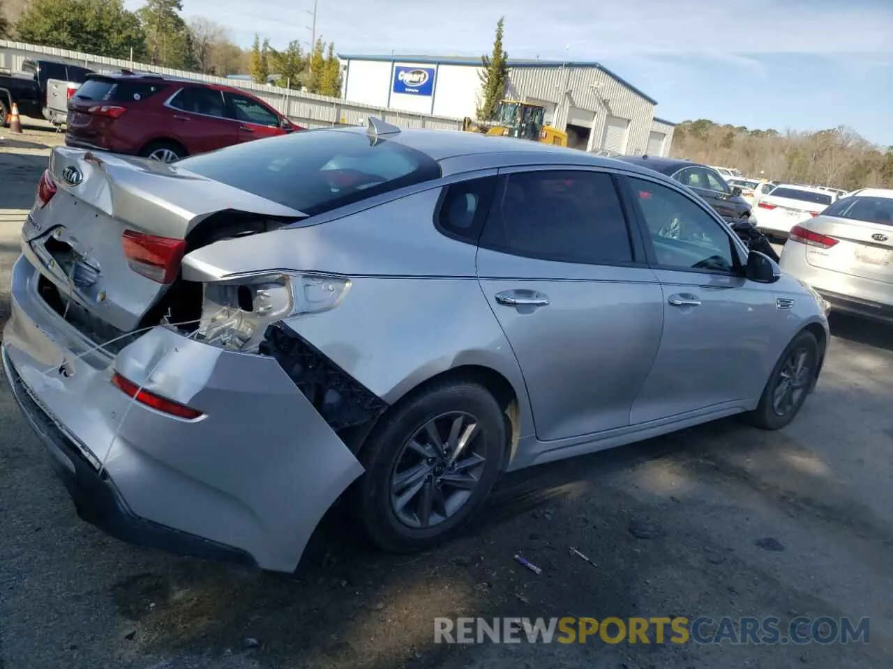 3 Photograph of a damaged car 5XXGT4L31LG386692 KIA OPTIMA 2020