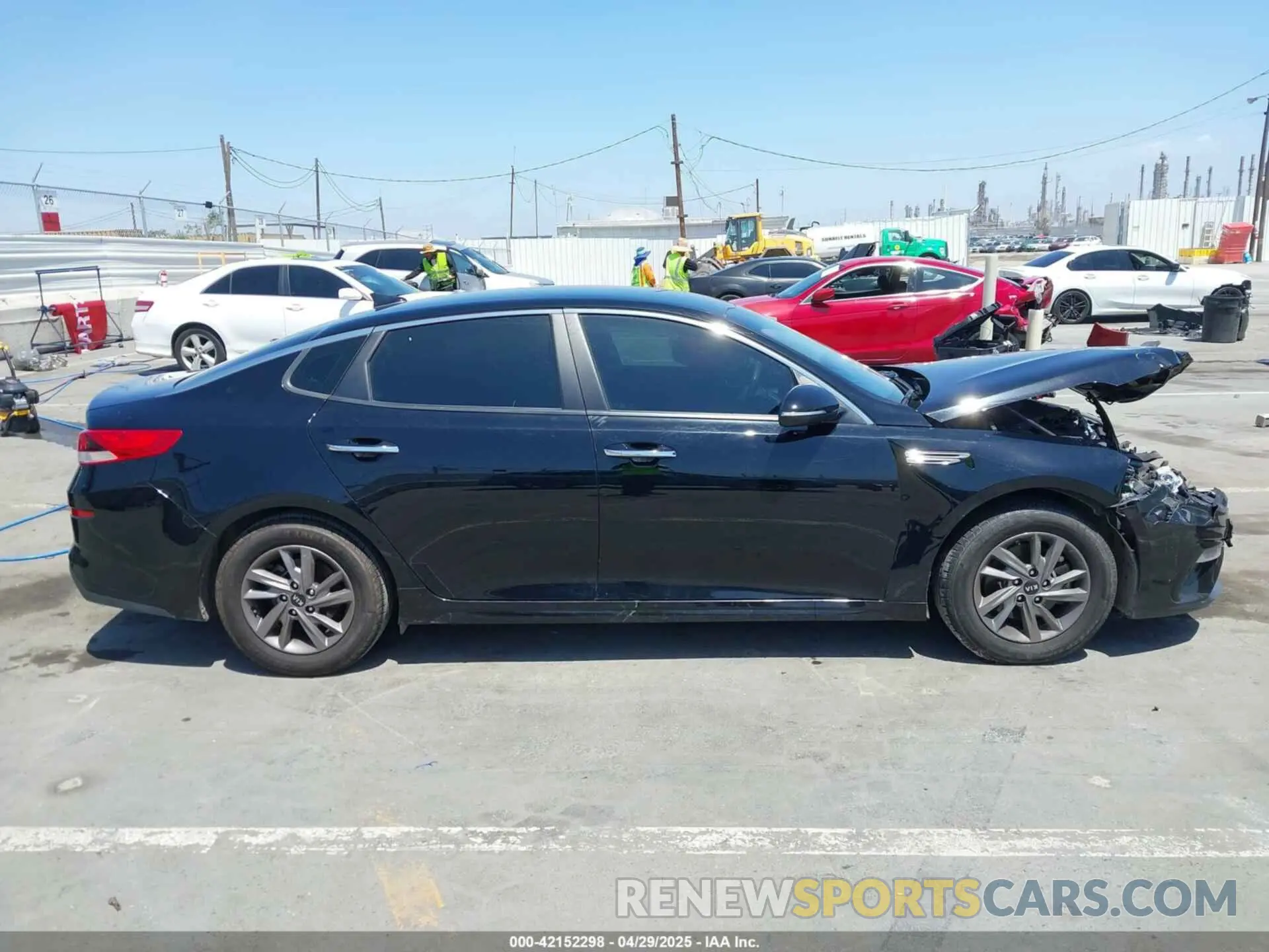 12 Photograph of a damaged car 5XXGT4L31LG391665 KIA OPTIMA 2020