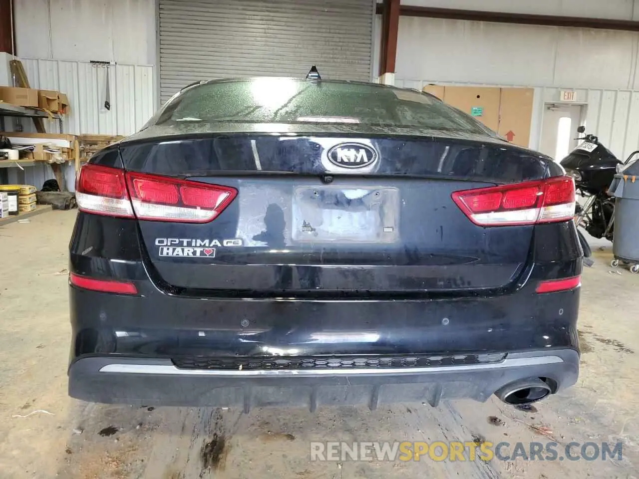 6 Photograph of a damaged car 5XXGT4L31LG398745 KIA OPTIMA 2020